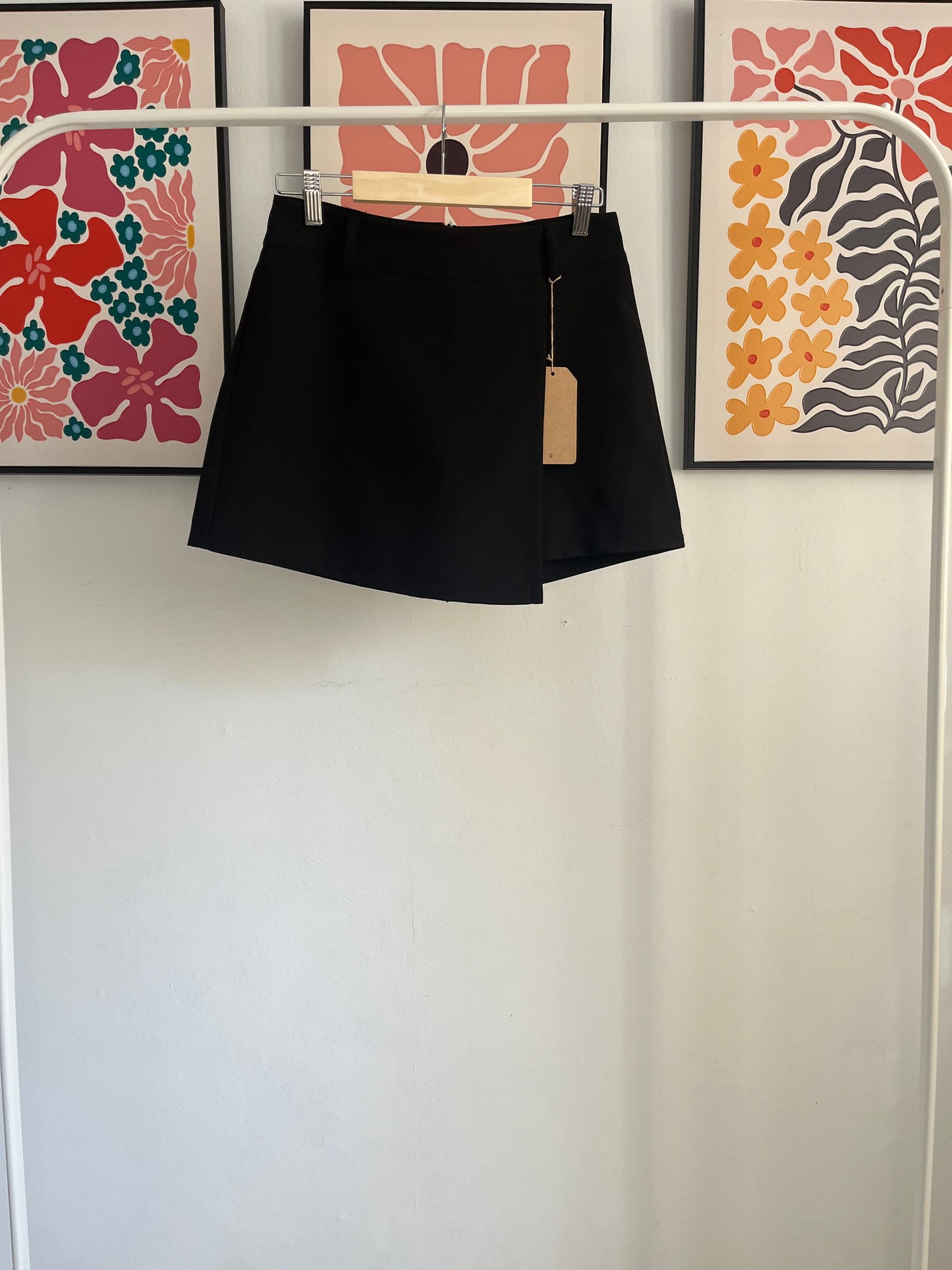 Zwarte skort